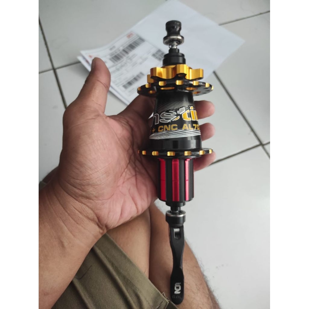 hub freehub syte instinct