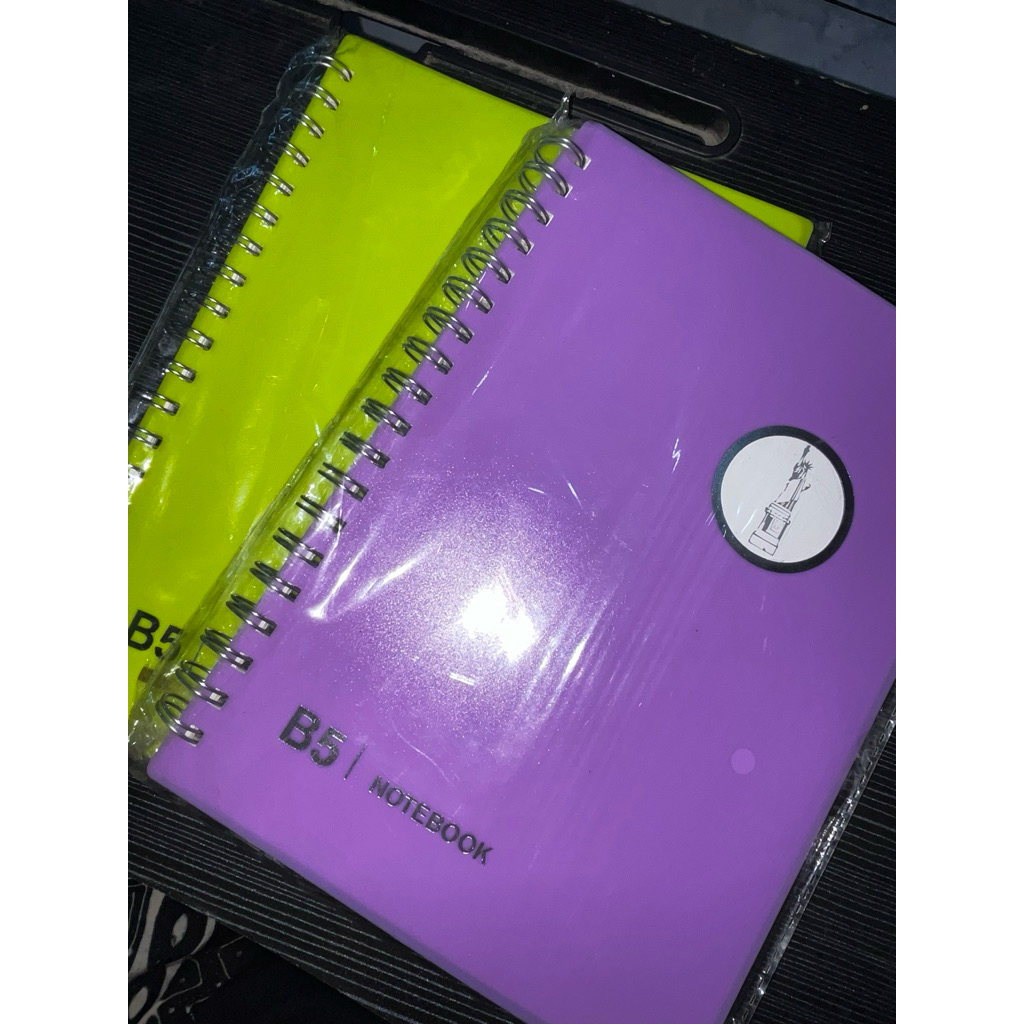 

NOOTBOOK B5