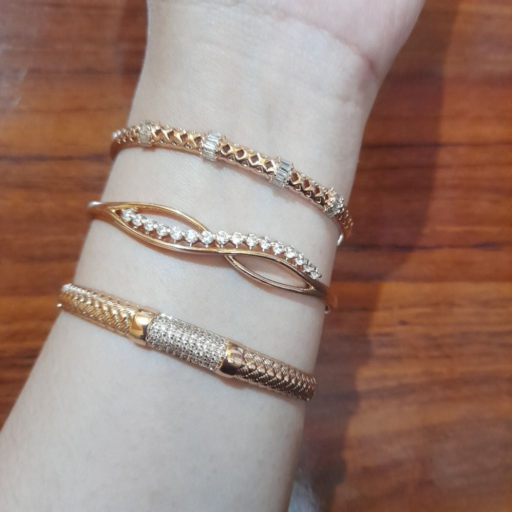 Gelang Bangle bukaan samping merek XUPING gelang imitasi gelang lapis emas