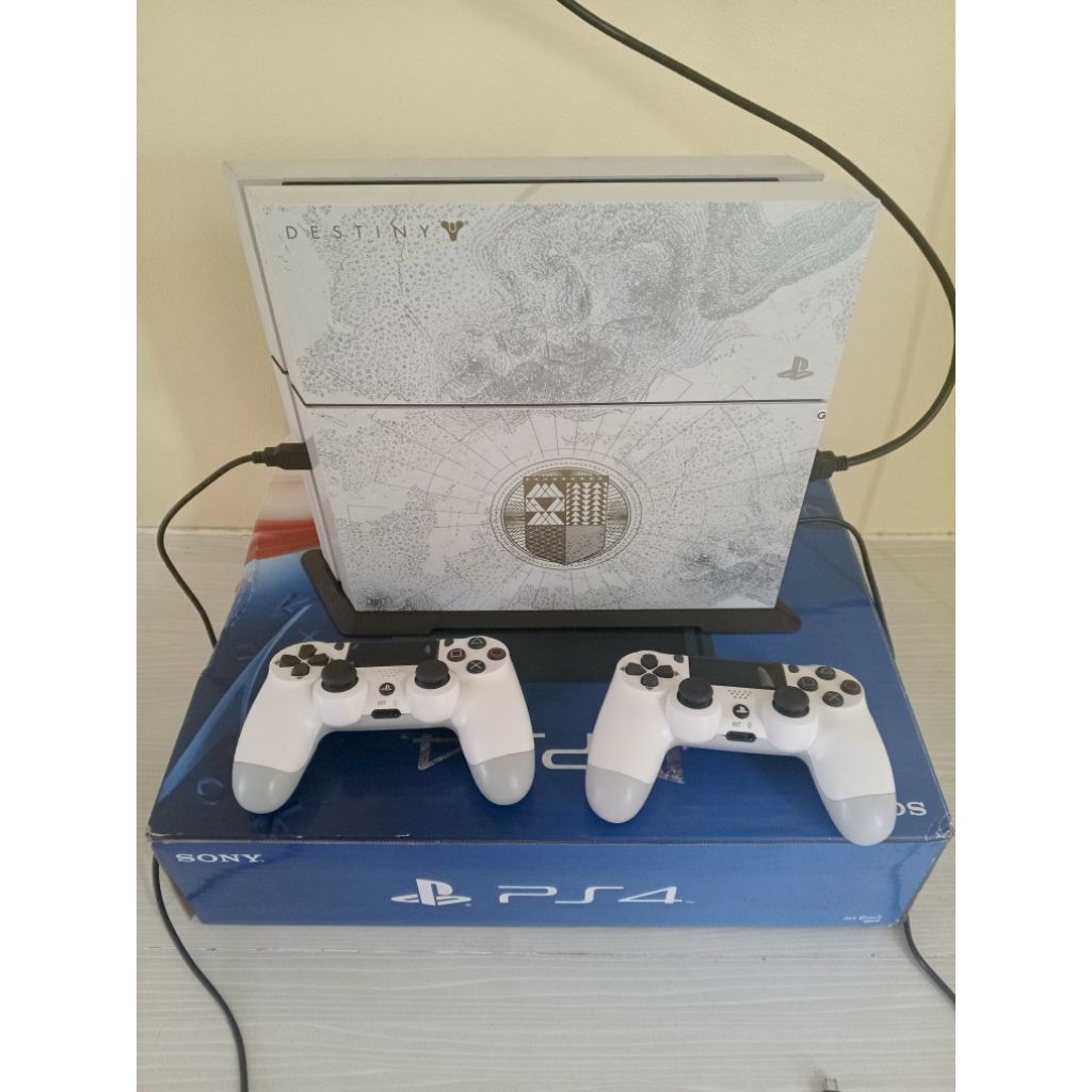 PS4 500GB Limited Edition