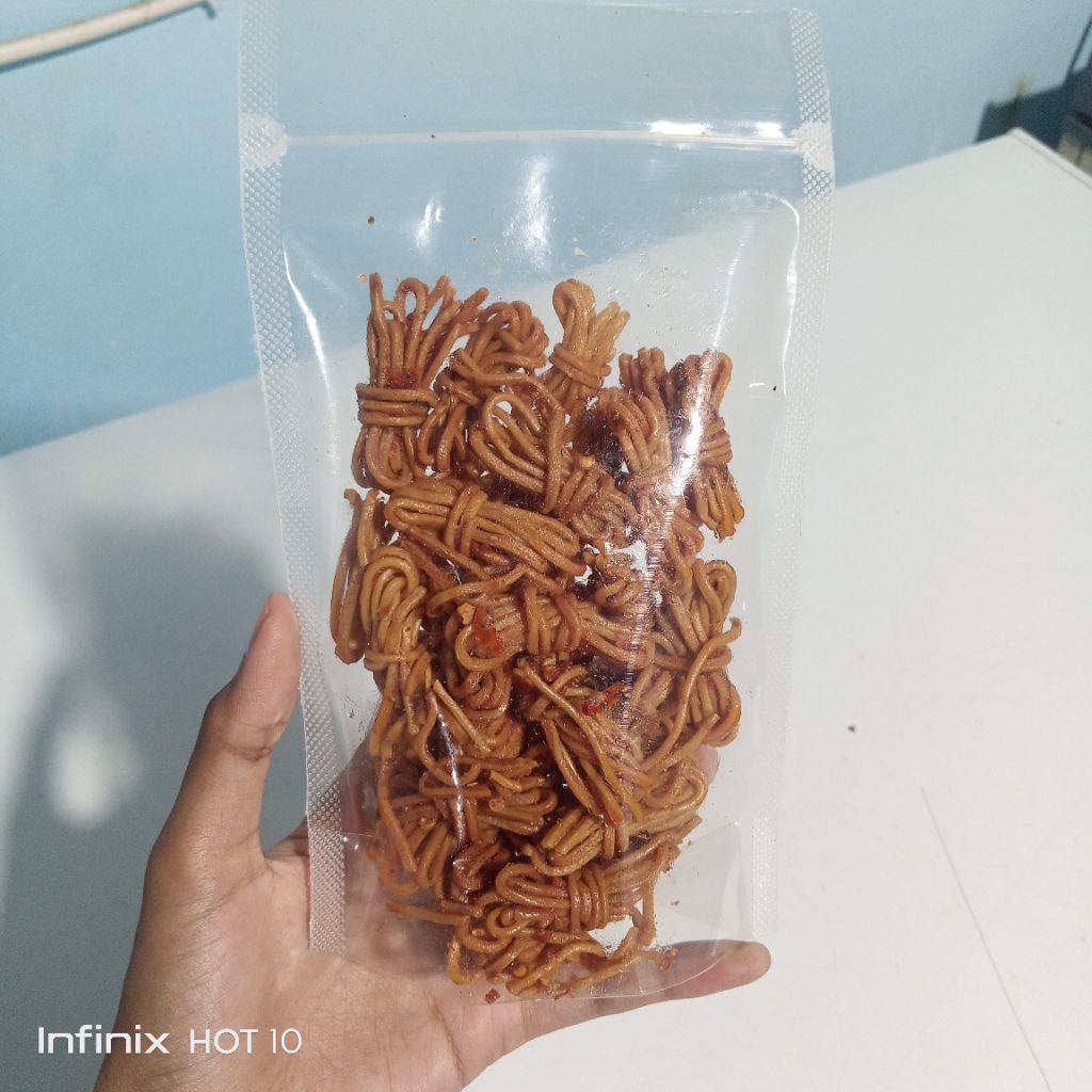 

Mie gulung pedas cikruh