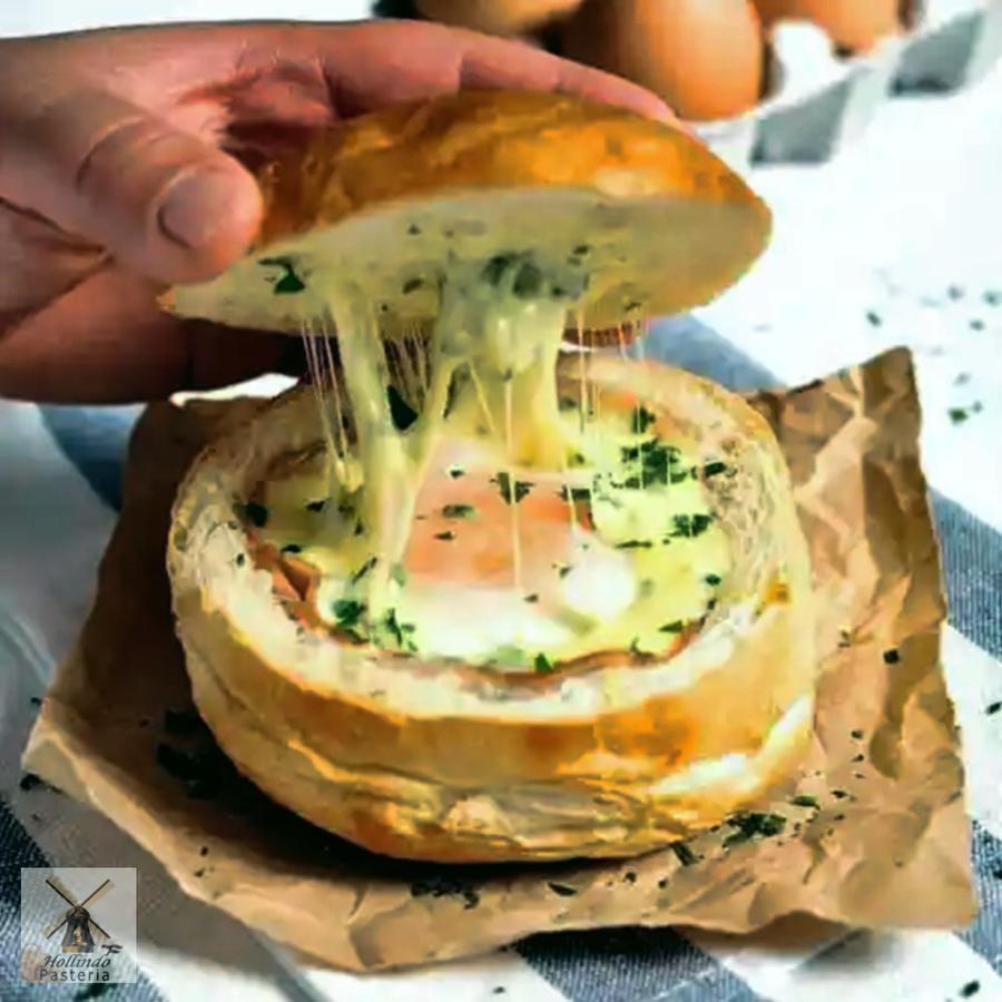 

Ready to Eat Smokey, Eggy, Cheesy Brunch Bowls of 12 cm (2 pieces)