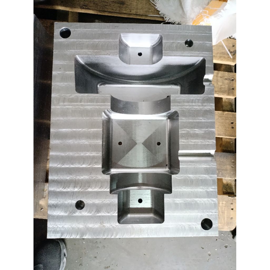 Jasa Machining CNC Milling, Mold, Dies, dsb.
