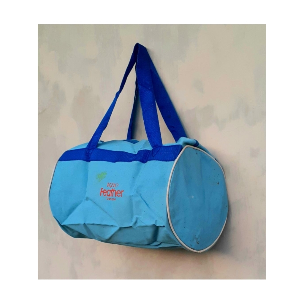 Tas Jadul Reklame Shampoo  KAO Feather