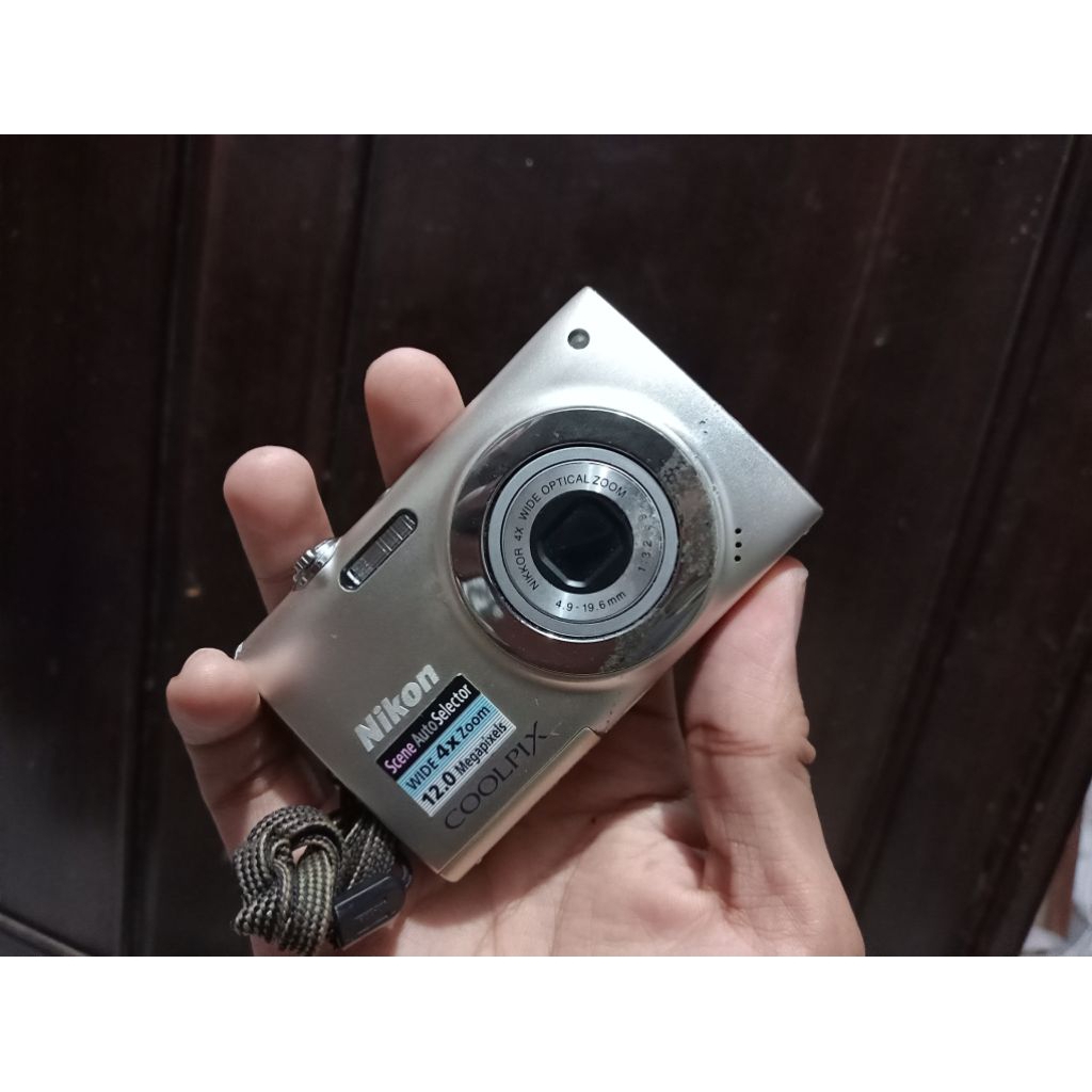 Kamera Nikon Coolpix S2500