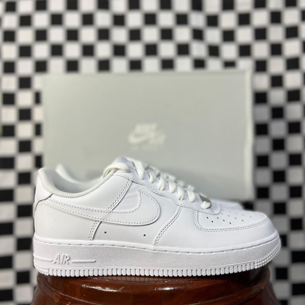 Nike air force 1 triple white Original