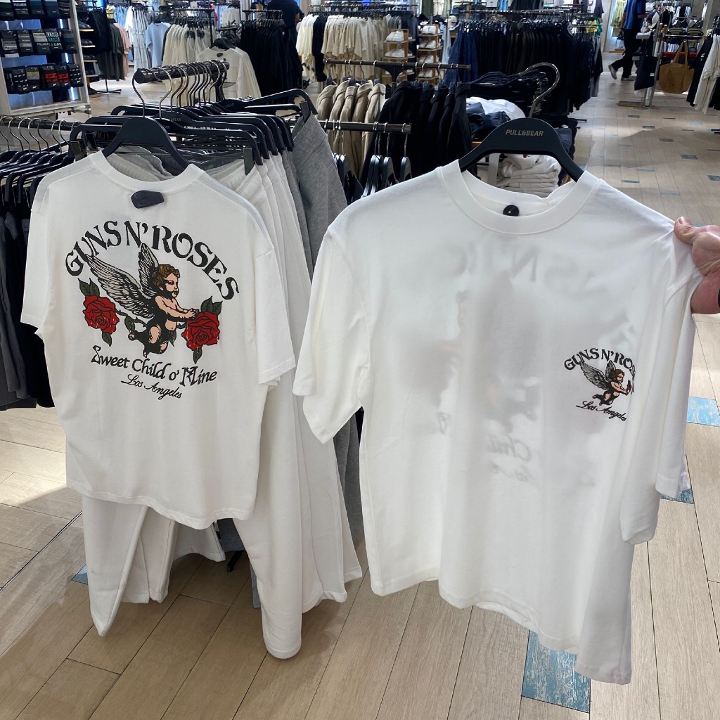 Jastip. Tshirt Pull&Bear X Guns N Roses (Man)