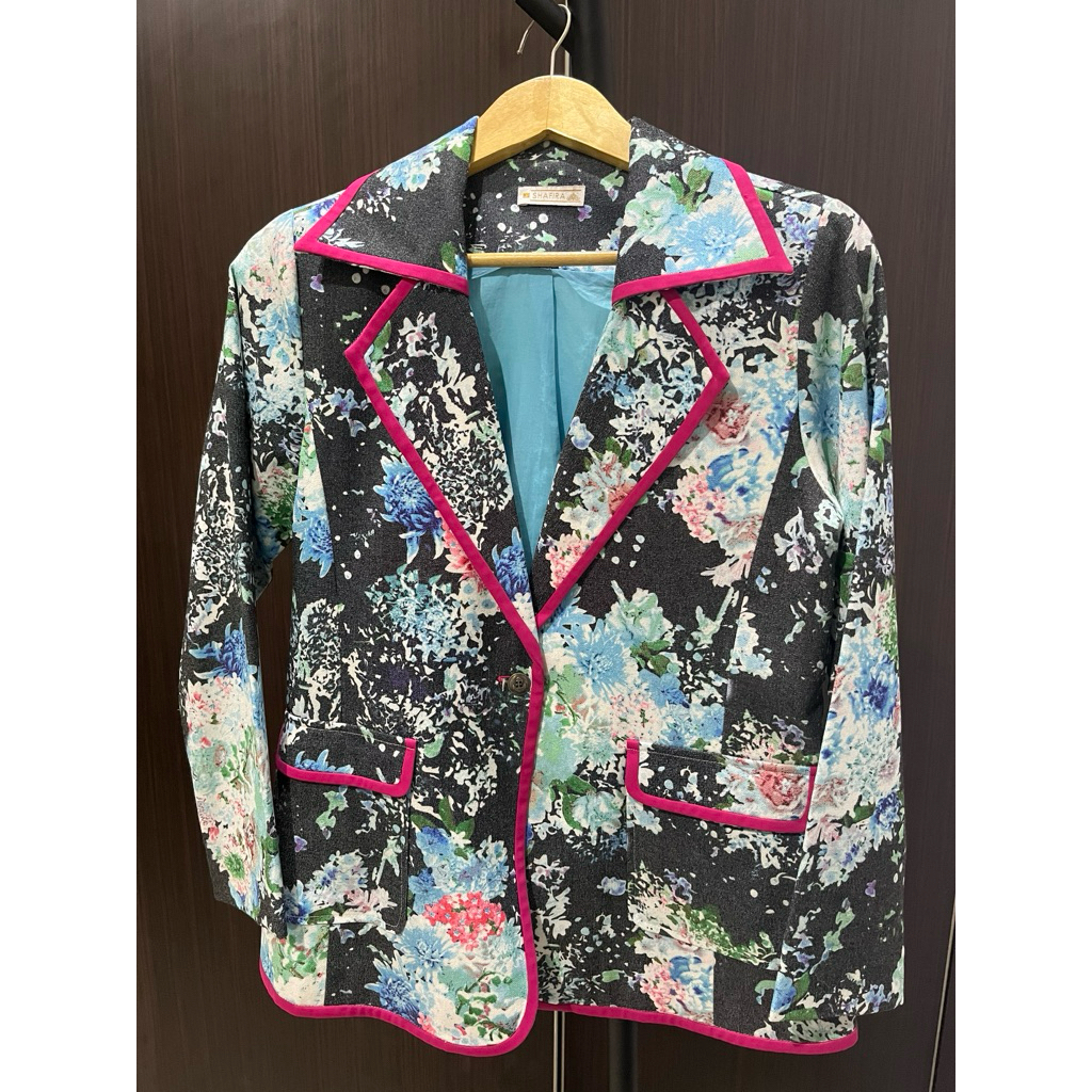 Floral Blazer Shafira - preloved