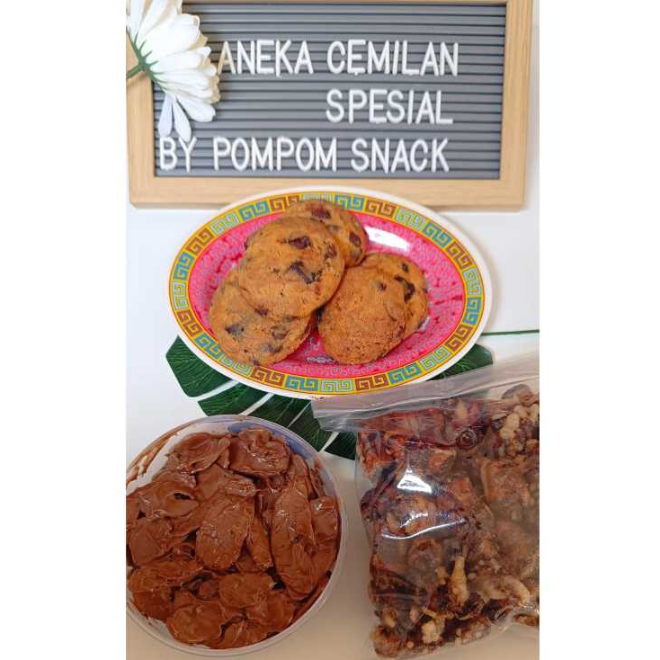 

Paket laris manis isi 3 - cookies - sale pisang roll - pisang lumer rasa coklat - lebih hemat - cemilan enak paling laris