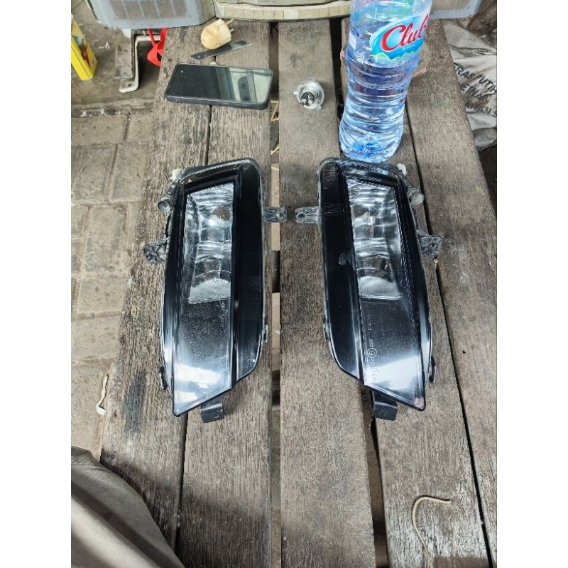 Foglamp lampu kabut VW golf 7 original.