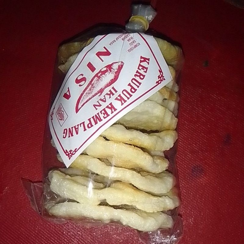 

kerupuk kemplang ikan Nisa