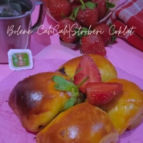 

BOLEN E CAHCAH ISI TROBERI COKLAT