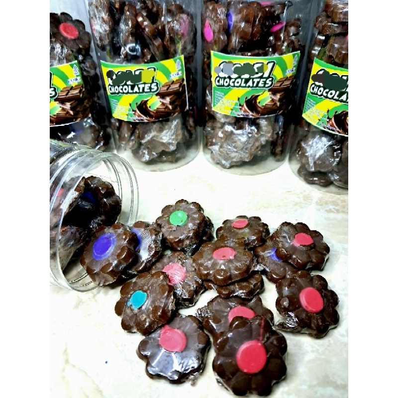 

Coklat bunga 1 toples isi 40 pcs | coklat enak isian banyak | nyoklat banget