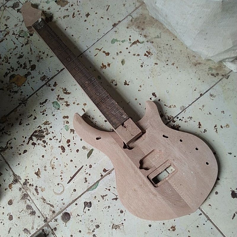 pree order gitar elektrik musicman majesty unfinish