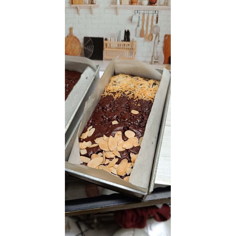 

Fudgy Brownies ukuran 20x10