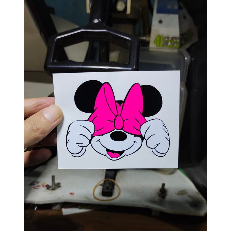 

Minnie mouse stiker cutting lucu