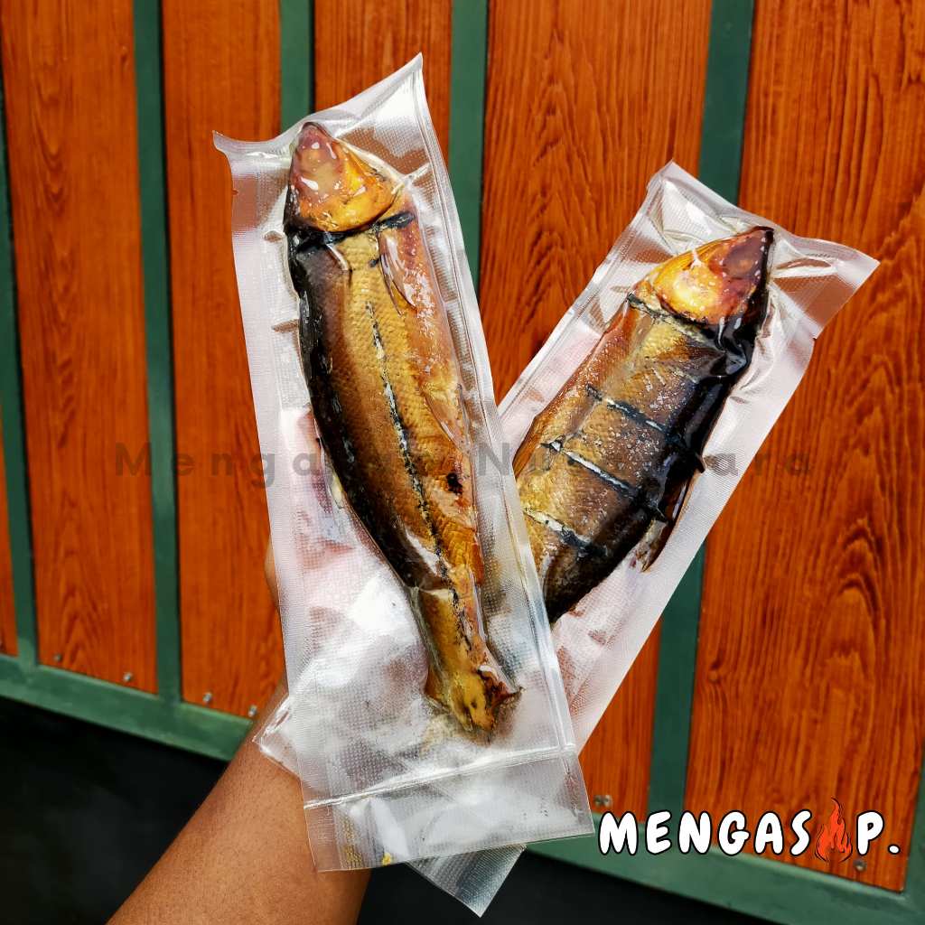 

IKAN BANDENG ASAP CABUT DURI KHAS SIDOARJO UNTUK OLEH OLEH 1 PACK 1 EKOR