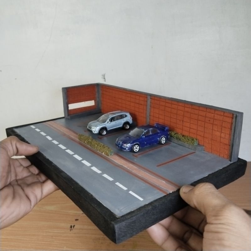 Diorama parkiran jalanan skala 1/64 diecast hotwheels