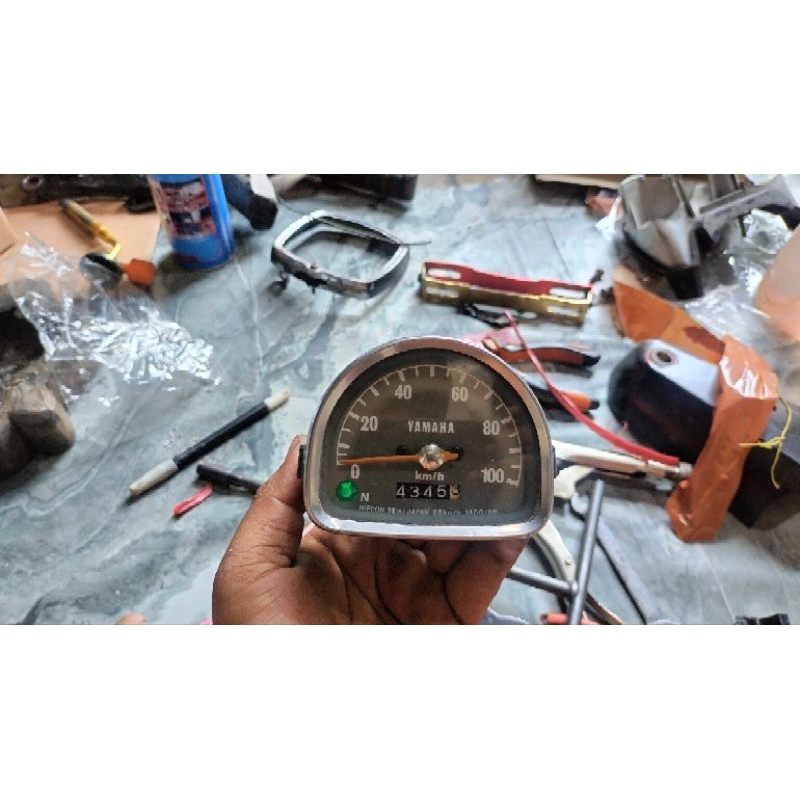 SPEEDOMETER SPIDOMETER V75 YAMAHA V75 ORIGINAL
