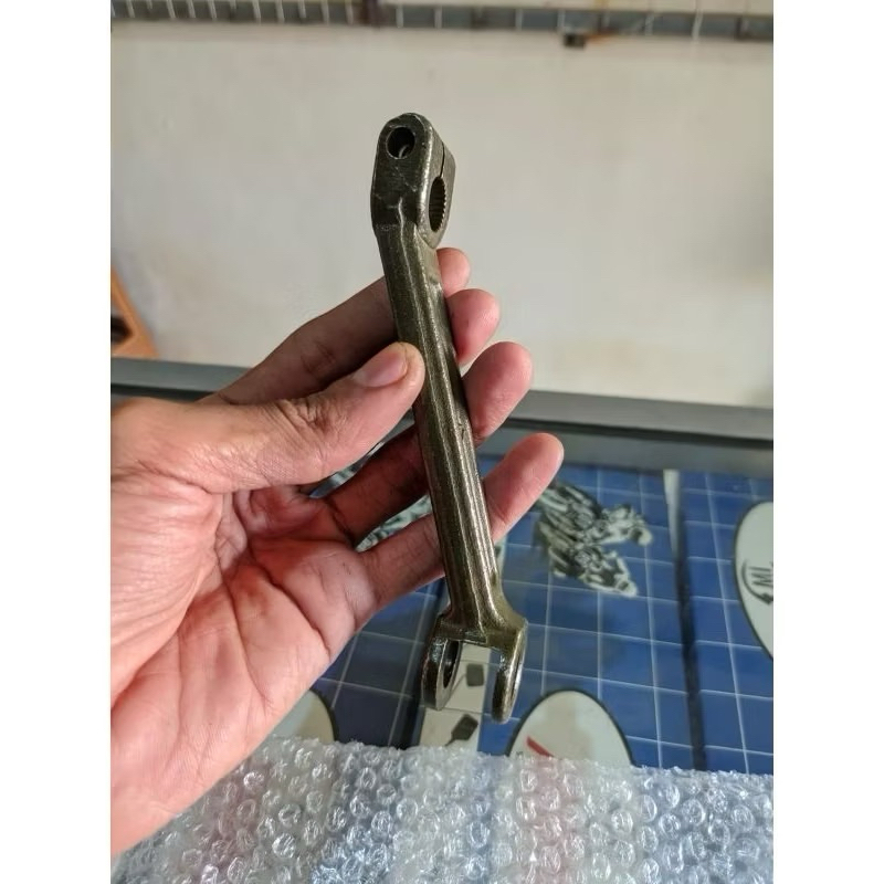 paha rem tuas rem  belakang bajaj Pulsar pnp cb gl MP tiger RX king