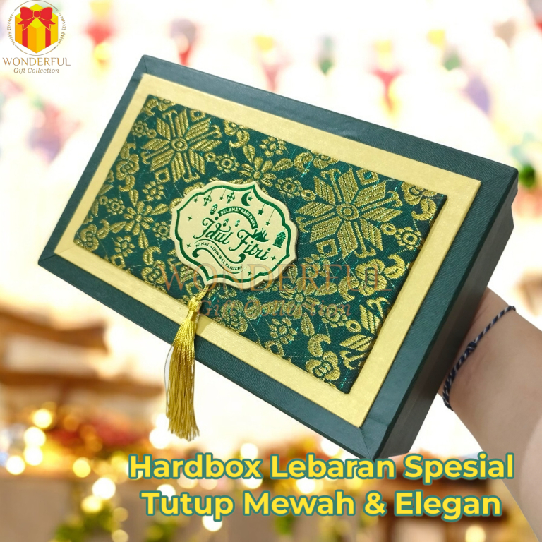 

Hardbox Lebaran Bantal Songket Rumbai Gift Box 25x15x8 RMD-BNT-SKT-PP