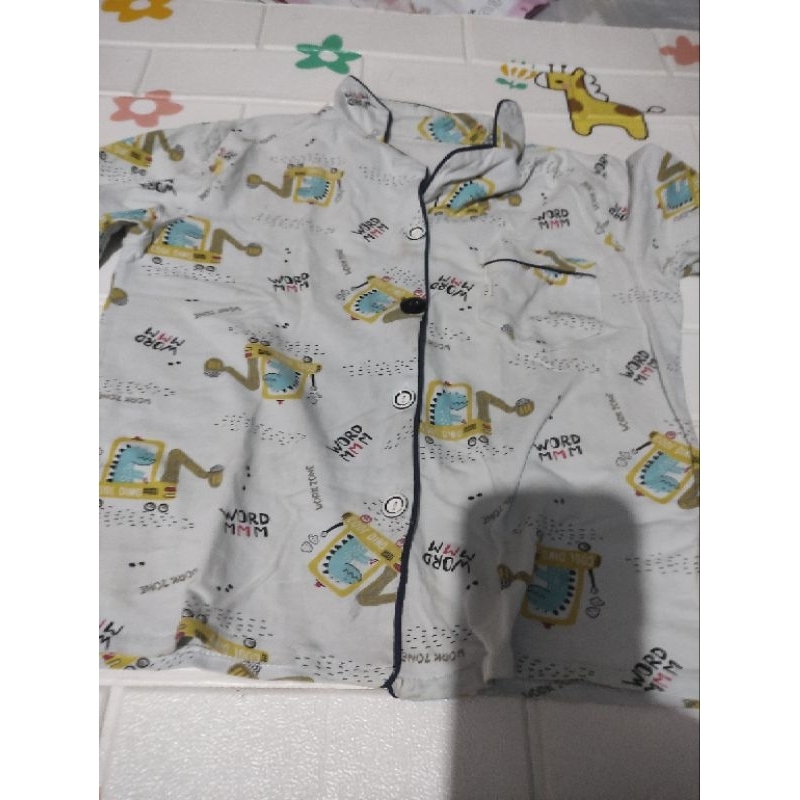 Preloved atasan piyama anak laki laki 5 tahun