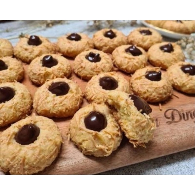 

Thumbprint cookies cokelat keju 500gr