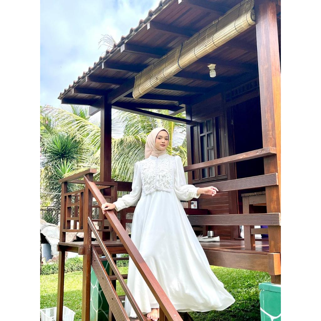 VANILLA DRESS IN WHITE - baju gamis wanita, baju wanita hijab, baju muslim, dress hijab wanita, dres