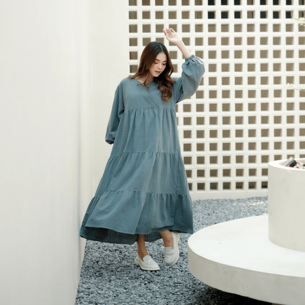 FEMMEWEAR - MEGAN DRESS | long dress | kerah V | lengan panjang | lengan karet