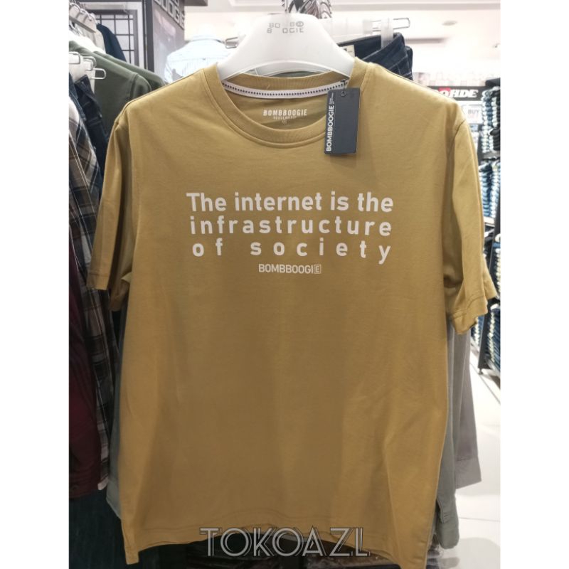 Kaos Bombboogie Original E22OL Size M/L/XL