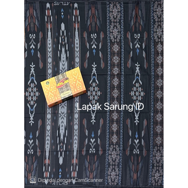 Sarung ATLAS Idaman Kembang Motif BHS SJN Warna Hitam