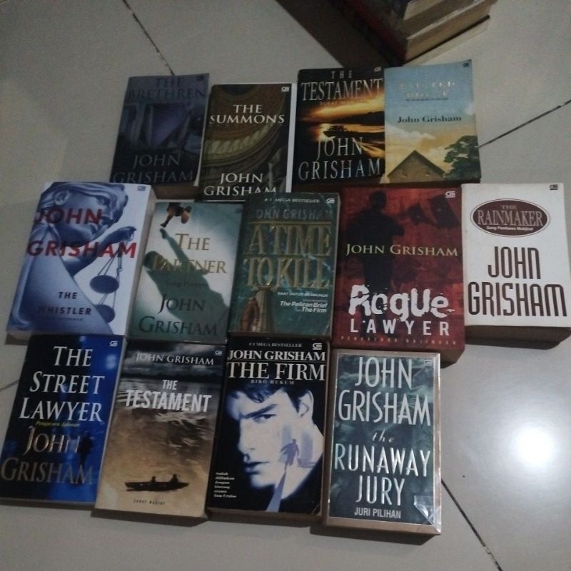SATUAN novel John Grisham B. Indonesia The Firm The Client The Summons The Rainmaker