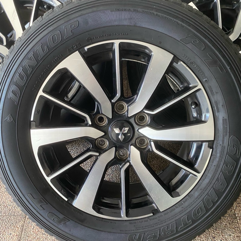 Velg dan Ban All New Pajero Original Copotan