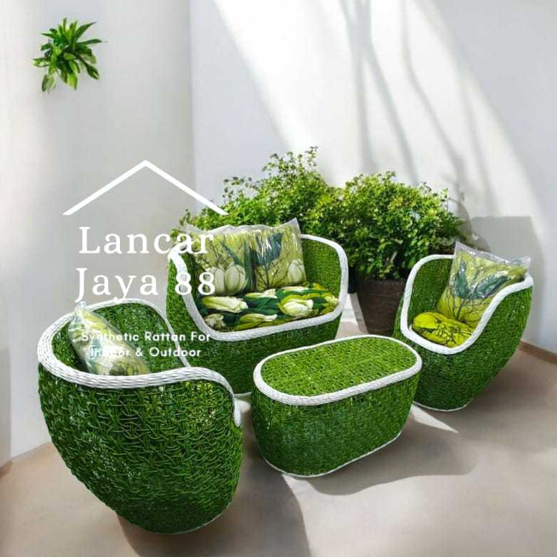 Sofa Tamu Brekele Tulip Rotan Sintetis