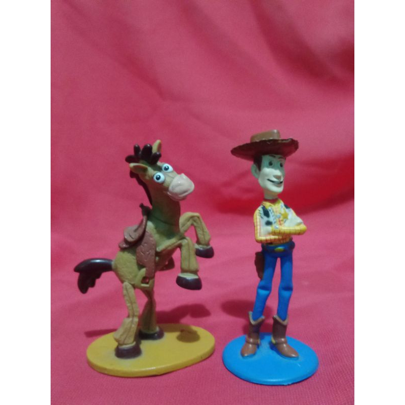 Figure Woody dan Bullseye Toy Story Original
