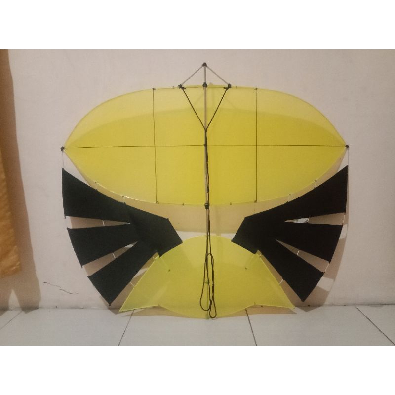 Layangan ram raman Buldoser