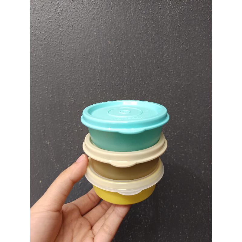 Small round container 80ml tupperware