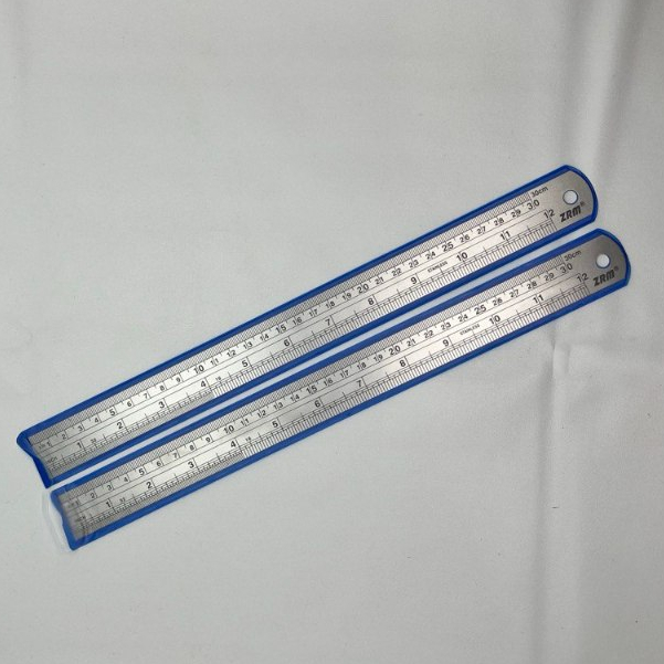 

Penggaris Tebal Stainless Steel ZRM 30 cm (1 pcs)