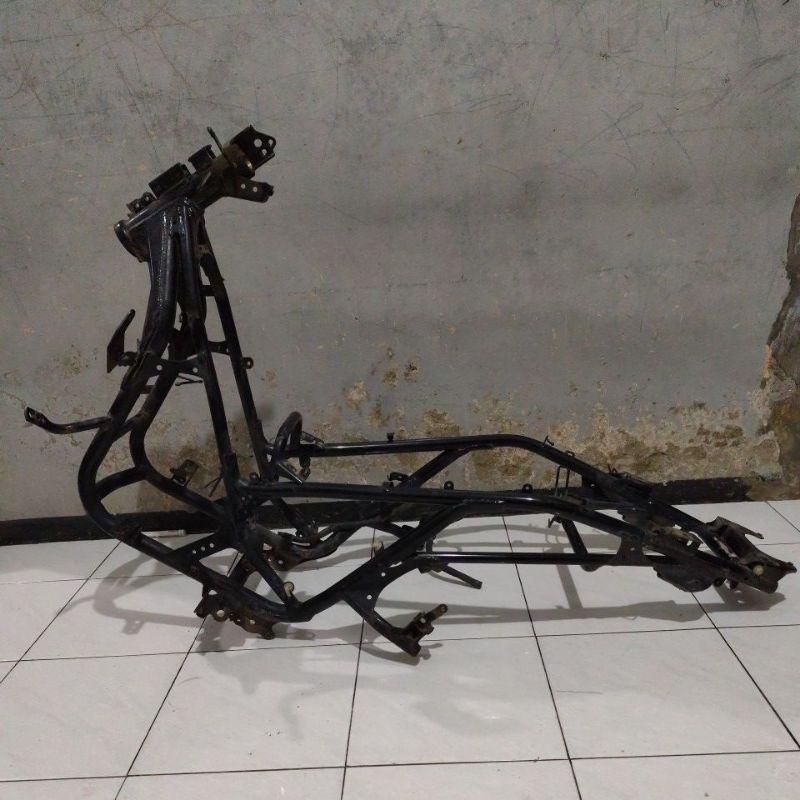 frame/rangka honda pcx 160 cbs/abs.barang second original lepasan motor utuh tidak keropos masih sen