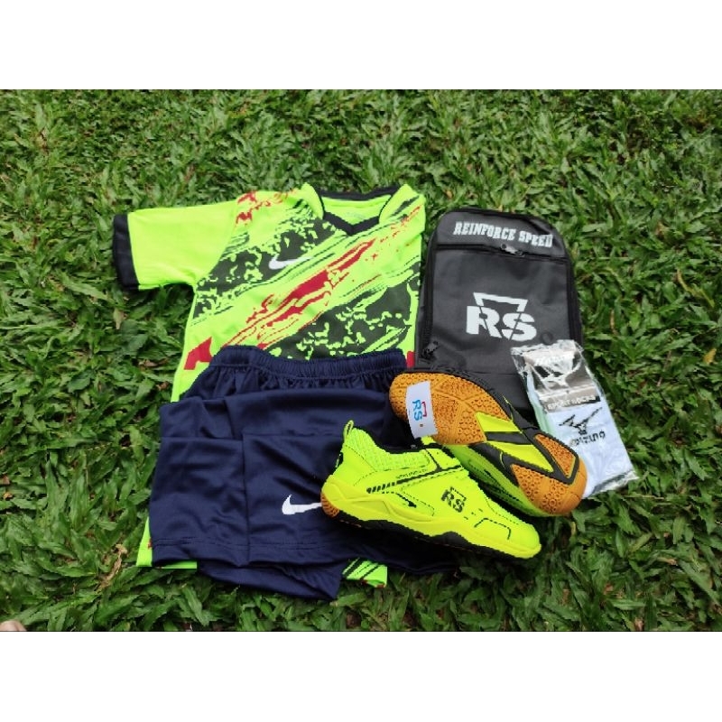 sepatu badminton anak  junior