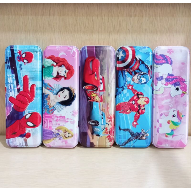 

(1PCS) KOTAK PENSIL KALENG KARAKTER B-3208