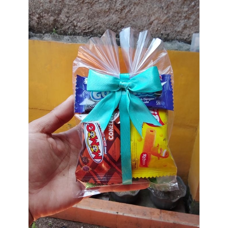 

HAMPERS MINI SNACK - MINI GIFT SNACK HAMPERS 4 SNACK