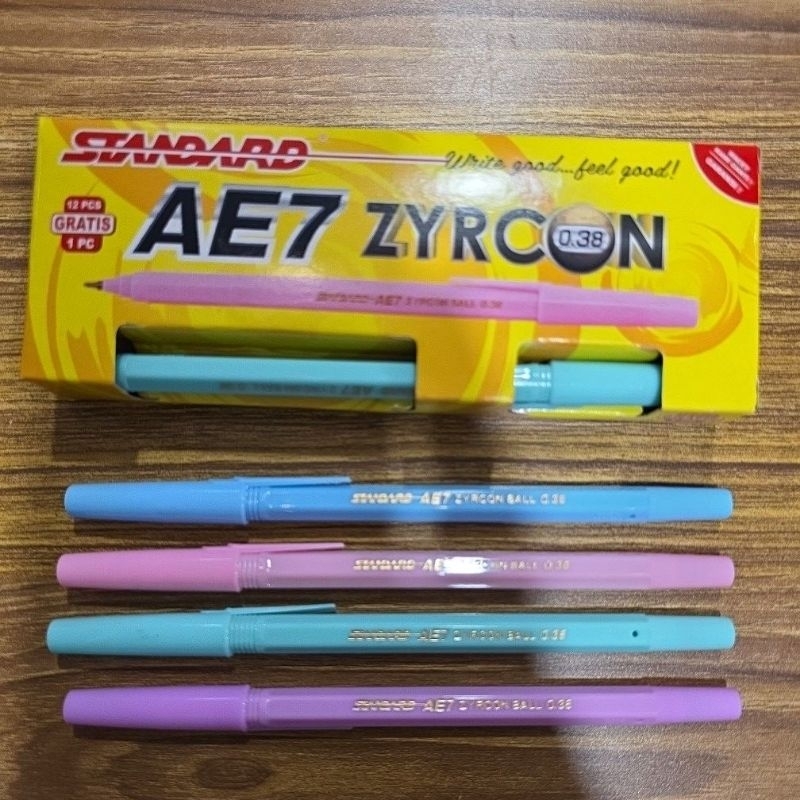 

Standard pen AE7 Zyrcon 0,38mm tinta hitam