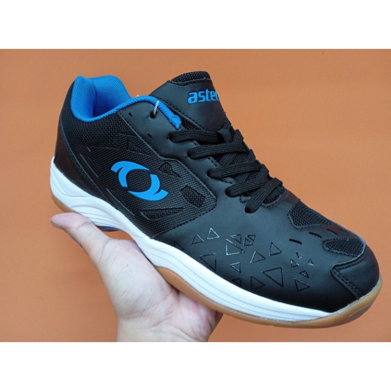 Sepatu Badminton Astec