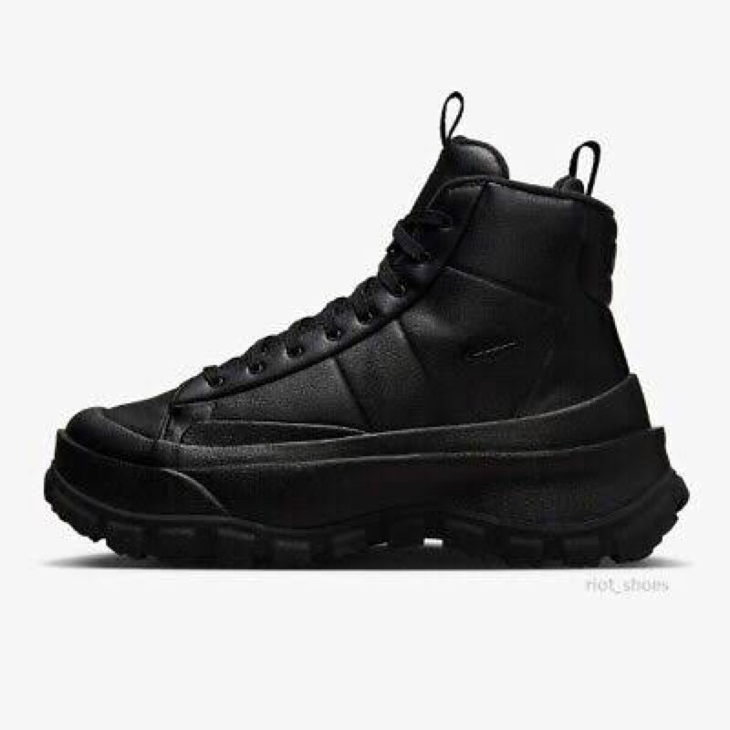 SEPATU NIKE BLAZER ROAM MID MWNS ORIGINAL