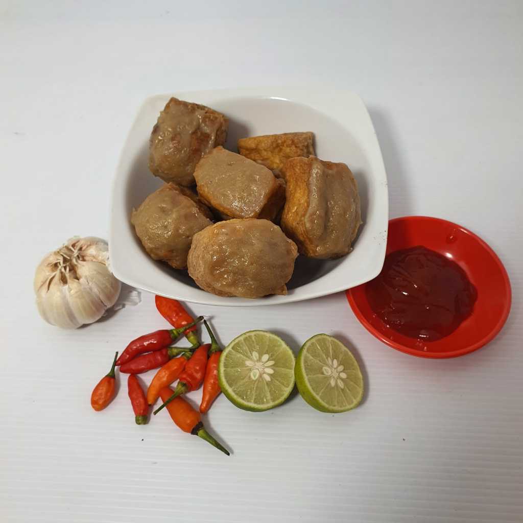 

Camilan Bakso Tahu Selera Kita Rasa 8 PCS Frozen