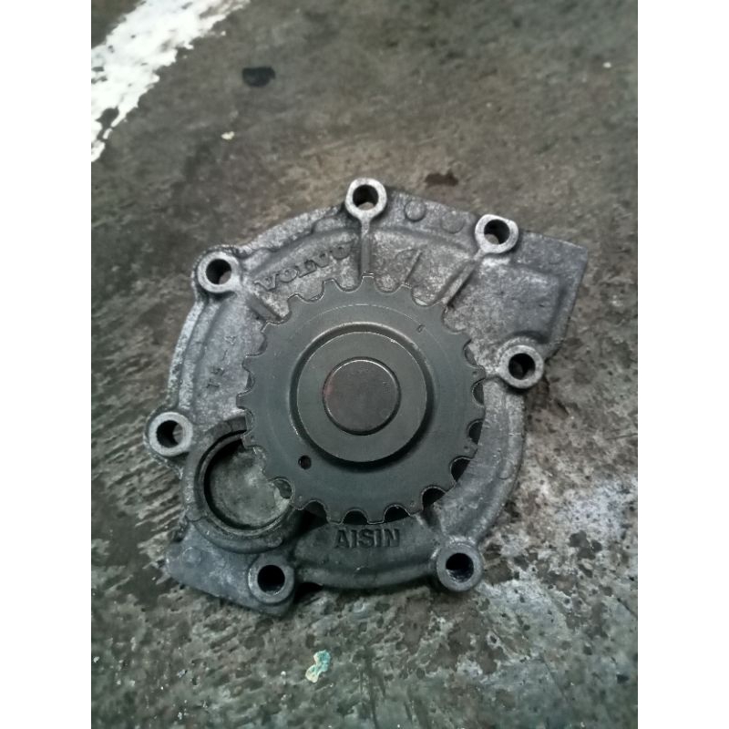 Water Pump Volvo S70