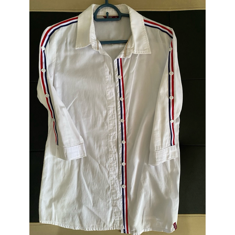 (PRELOVED) kemeja putih - AKO
