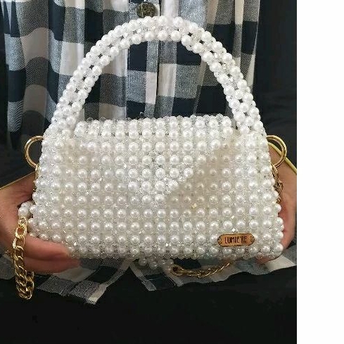 Tas Mutiara Kristal Putih