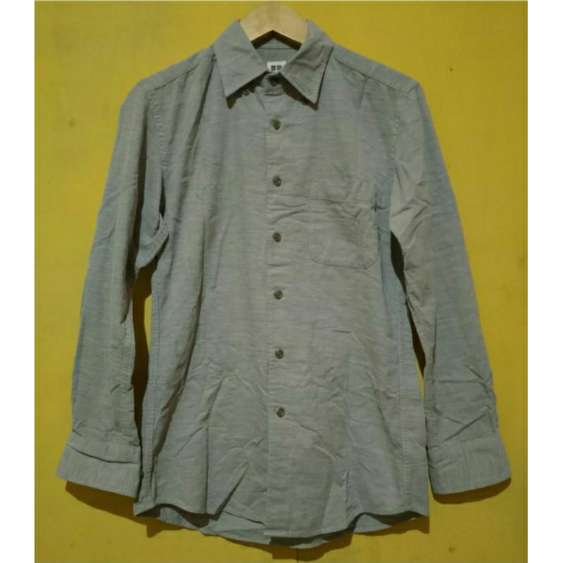 Kemeja Corduroy uniqlo pocket second M